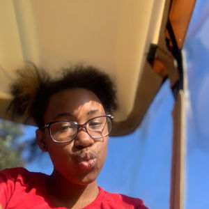 Meet your Posher, Skyla